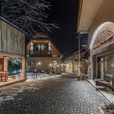Das Fort Boutique Rîşnov Buitenkant foto