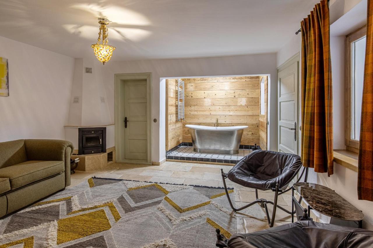 Das Fort Boutique Rîşnov Buitenkant foto